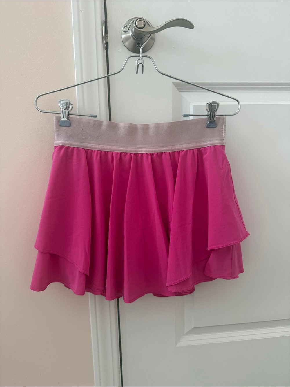 Lululemon sonic pink court rival skirt 6